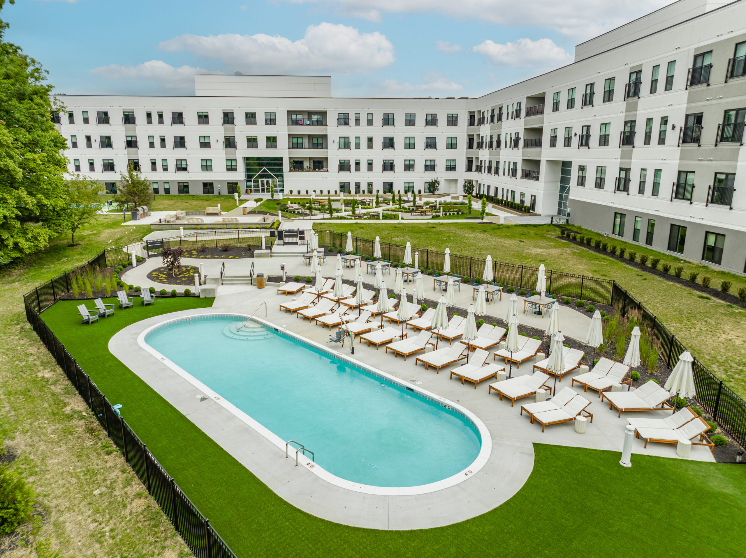 27-Altura Apartments